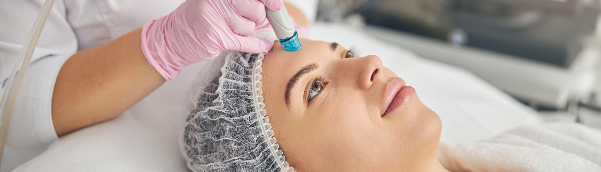 RRITUAL LUMINOSO REVELADOR MURCIANA HAIR Y BEAUTY SALON HIGIENE FACIAL CON APAROTOLOGÍA AVANZADA CARAVACA DE LA CRUZ MURCIANA PELUQUERIA Y ESTETICA